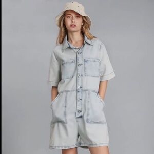UMGEE UTILITY CARGO DENIM ROMPER BUTTON DOWN POCKETS SIZE MEDIUM NWT